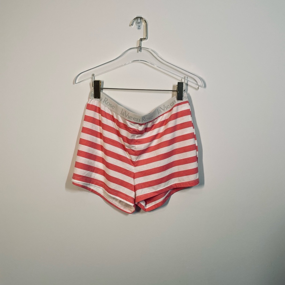 La vie en rose, pink and white stripes shorts size M.